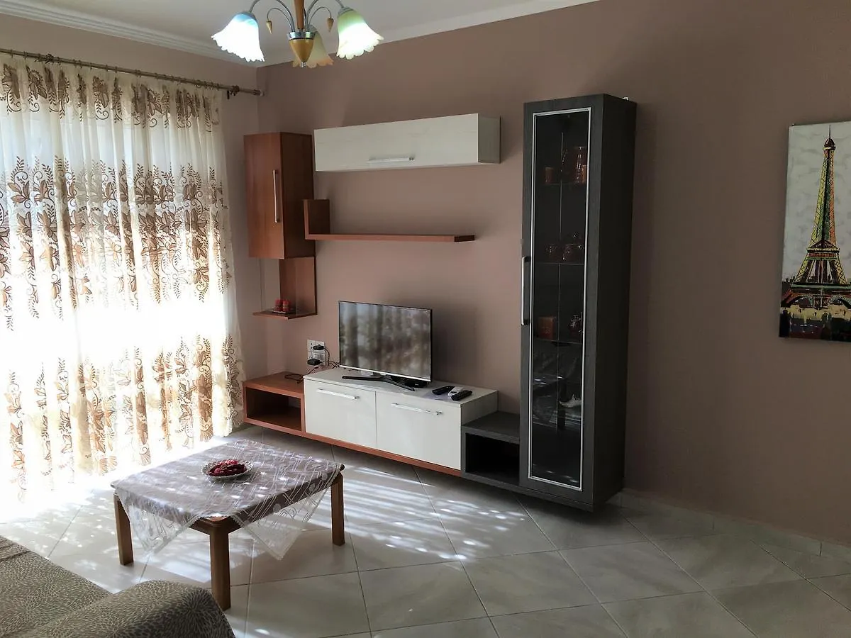 Ari Apartment Sarandë